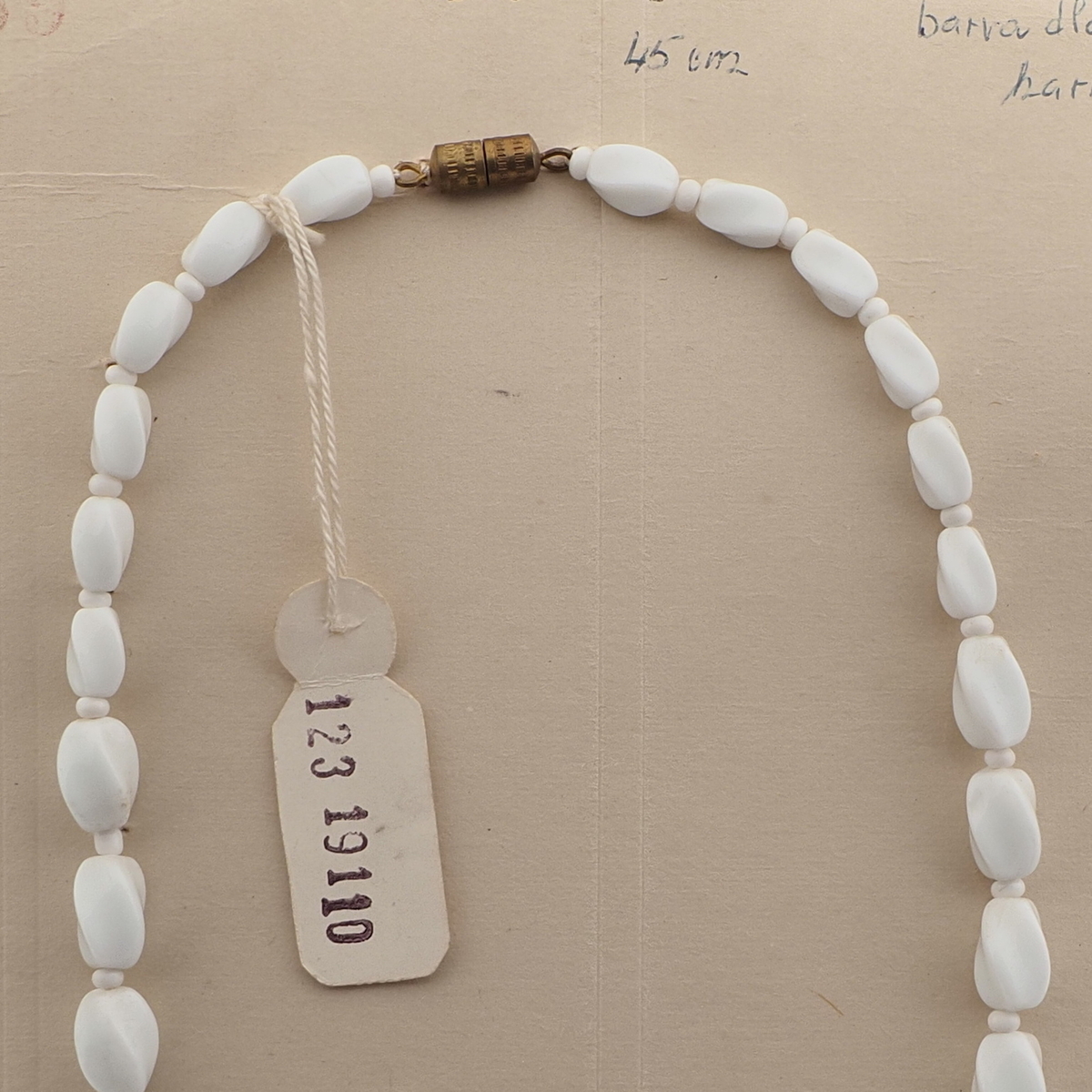 White marble necklace cheap