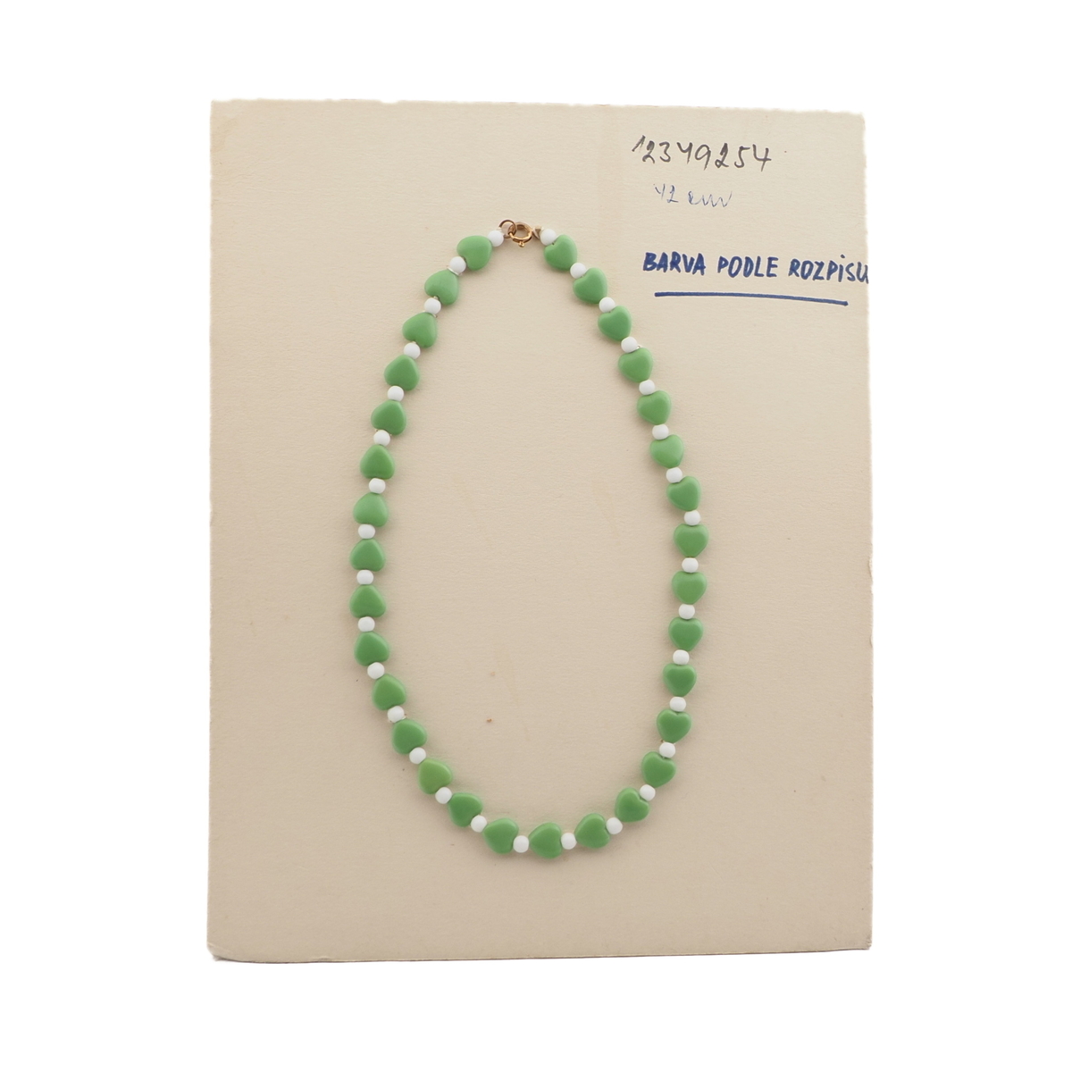 Czech vintage necklace green heart glass beads