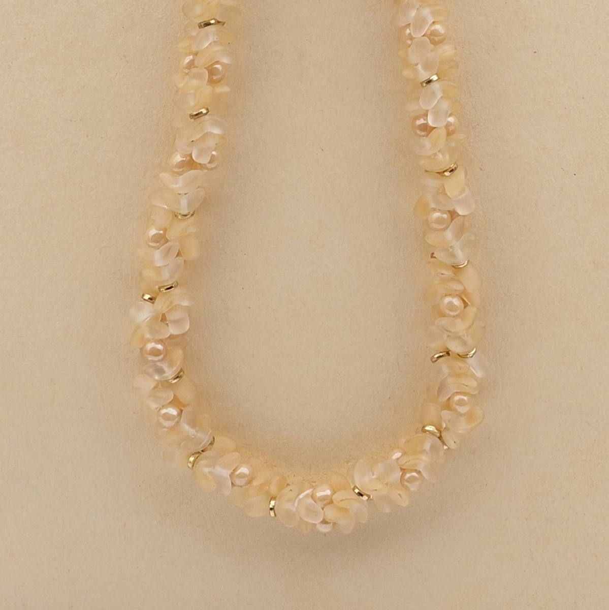 Vintage Czech necklace beige round opaline interlocking glass beads 