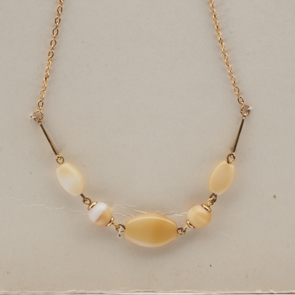 Vintage Czech gold chain necklace beige marble glass beads 