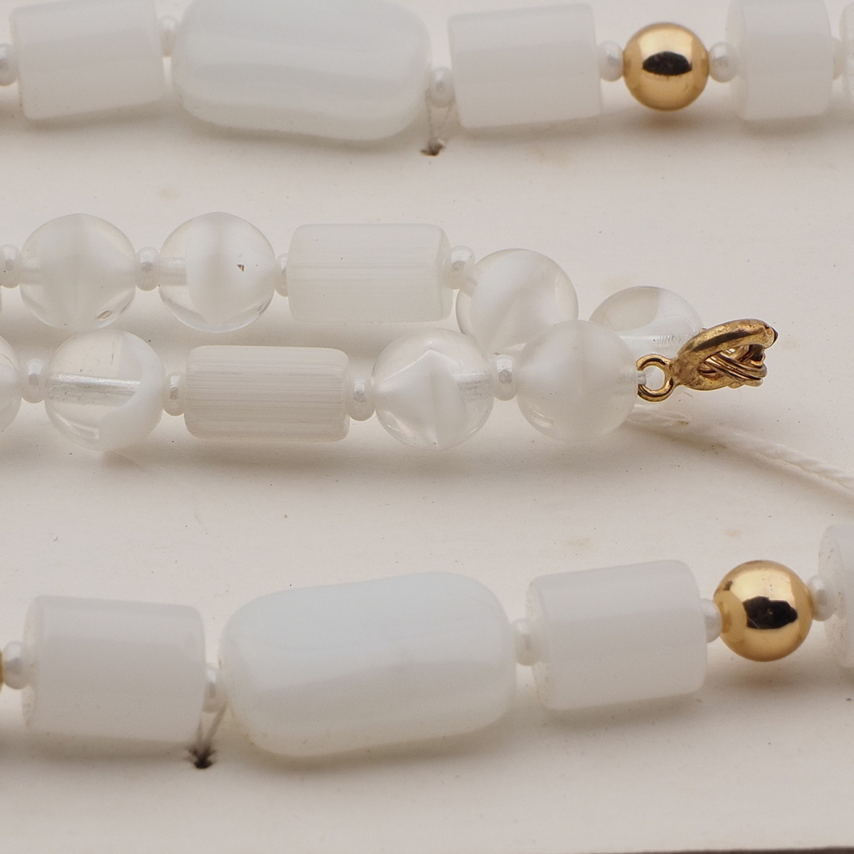 Vintage Czech necklace frost satin atlas opaline bicolor glass beads 20"