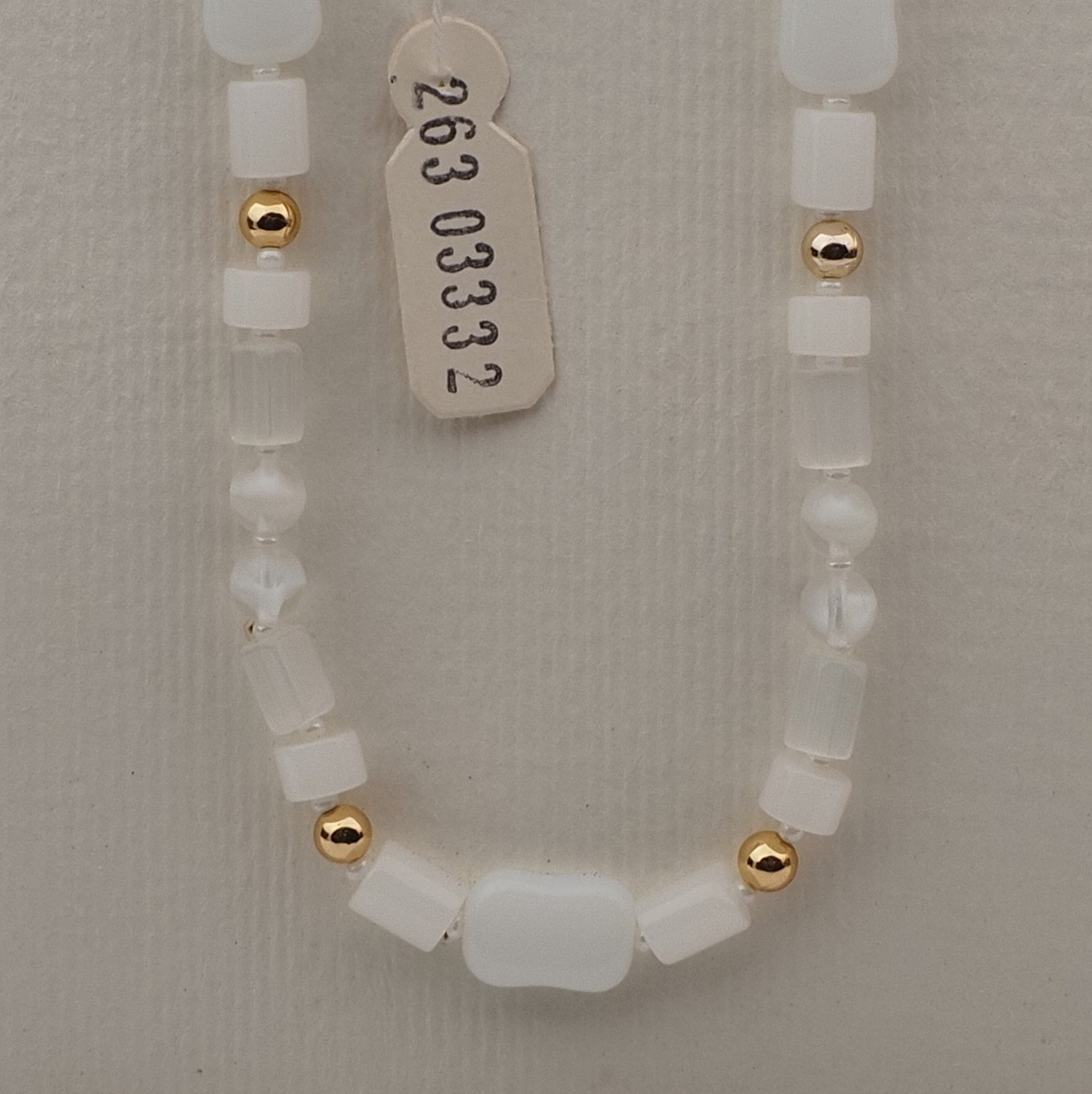 Vintage Czech necklace frost satin atlas opaline bicolor glass beads 