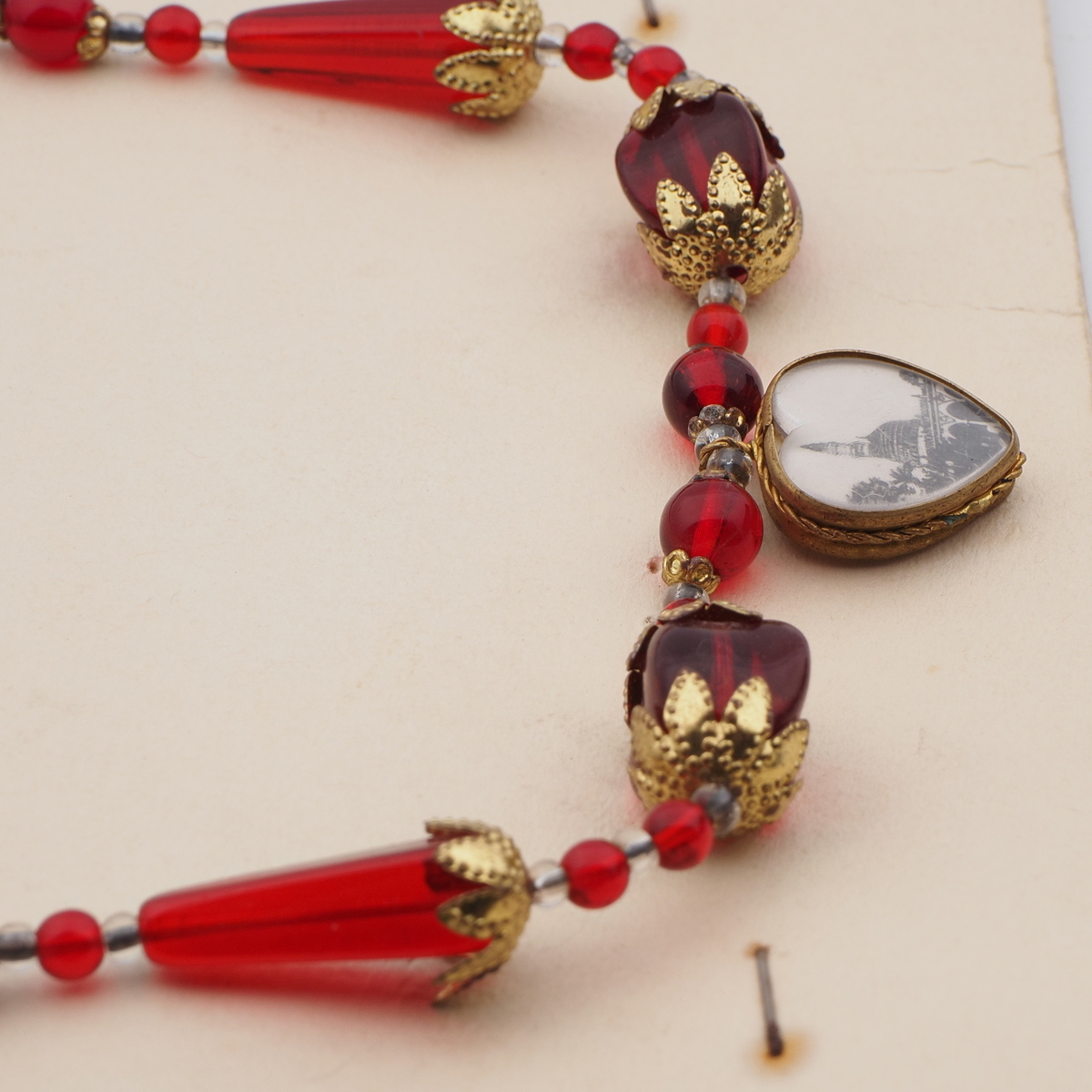 Czech vintage souvenir pendant necklace red glass beads