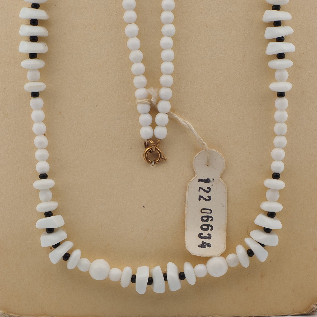 Vintage Czech necklace white round rondelle chip glass beads