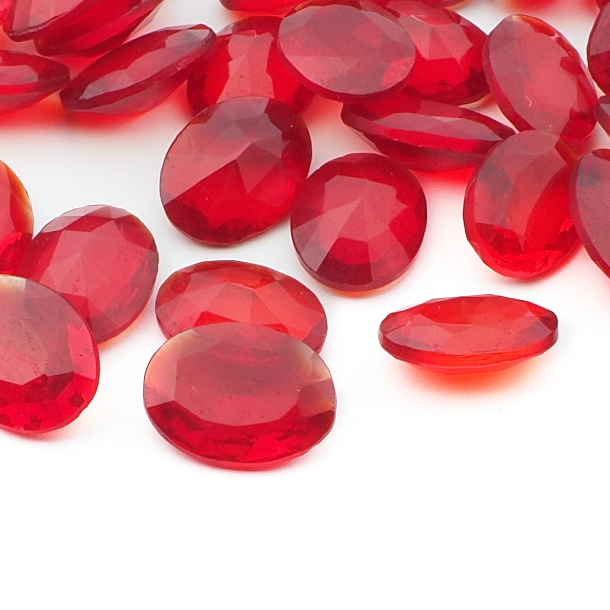 Lot (37) Czech vintage oval red glass rhinestones 11/12mm