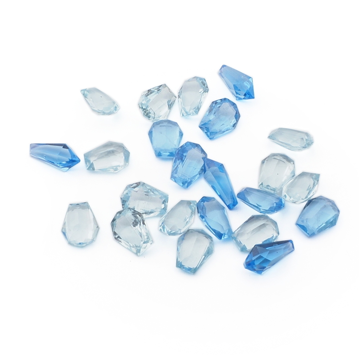 Lot (23) Czech vintage blue hexagon heptagon glass rhinestones 9/10mm