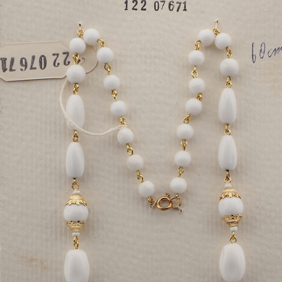 Vintage Czech link necklace white round oval glass beads