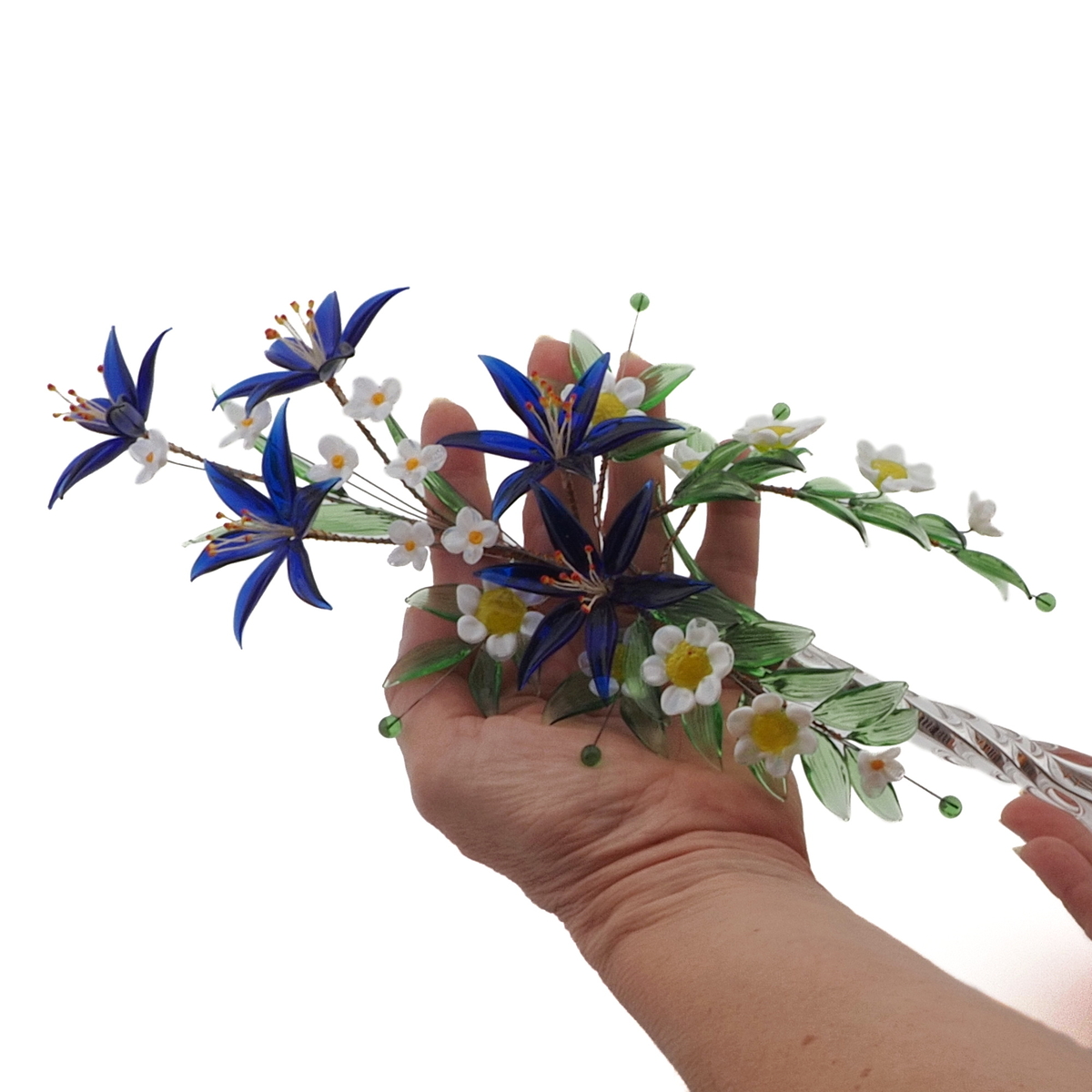Czech lampwork glass bead blue white daisy flowers vase ornament