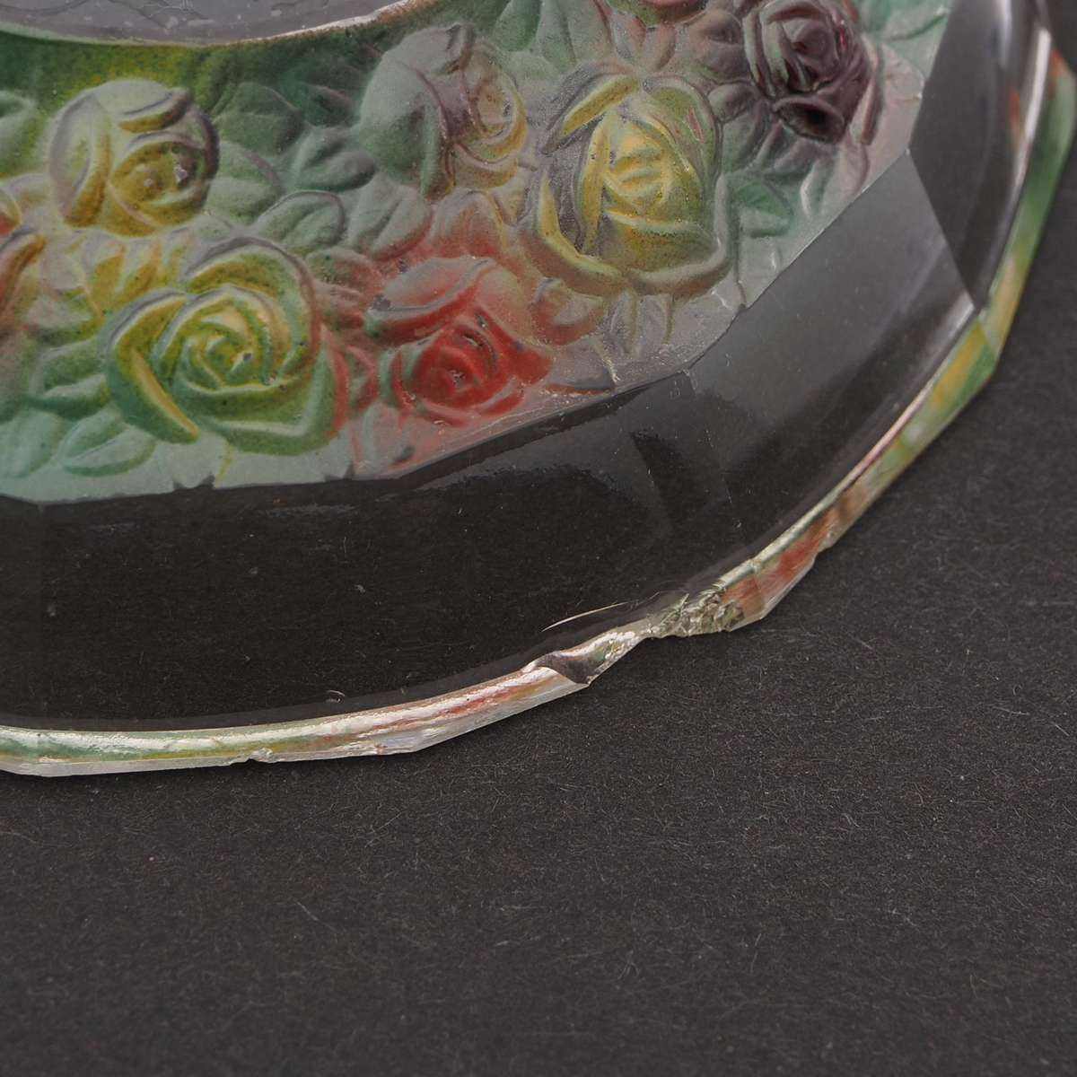 Rare intaglio rose floral and cherub glass mini bowl set designed by Adolf Beckert for Heinrich Hoffmann 1927