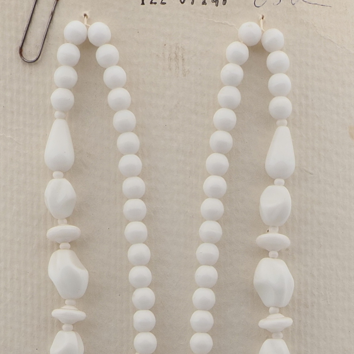 Vintage Czech necklace white oval rondelle teardrop glass beads 25"