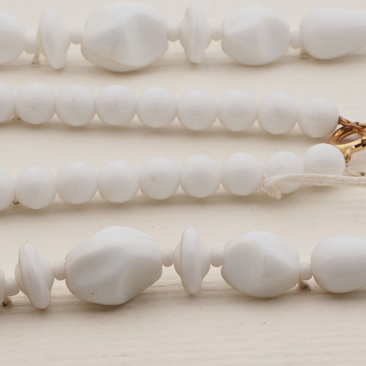 Vintage Czech necklace white oval rondelle teardrop glass beads 25"