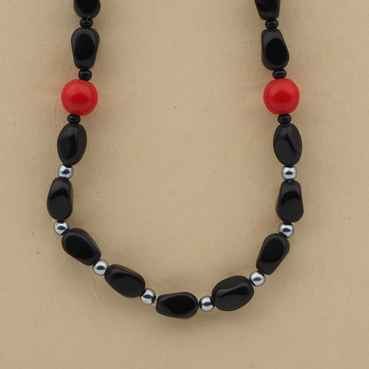 Vintage Czech necklace black red round rectangle glass beads 16"
