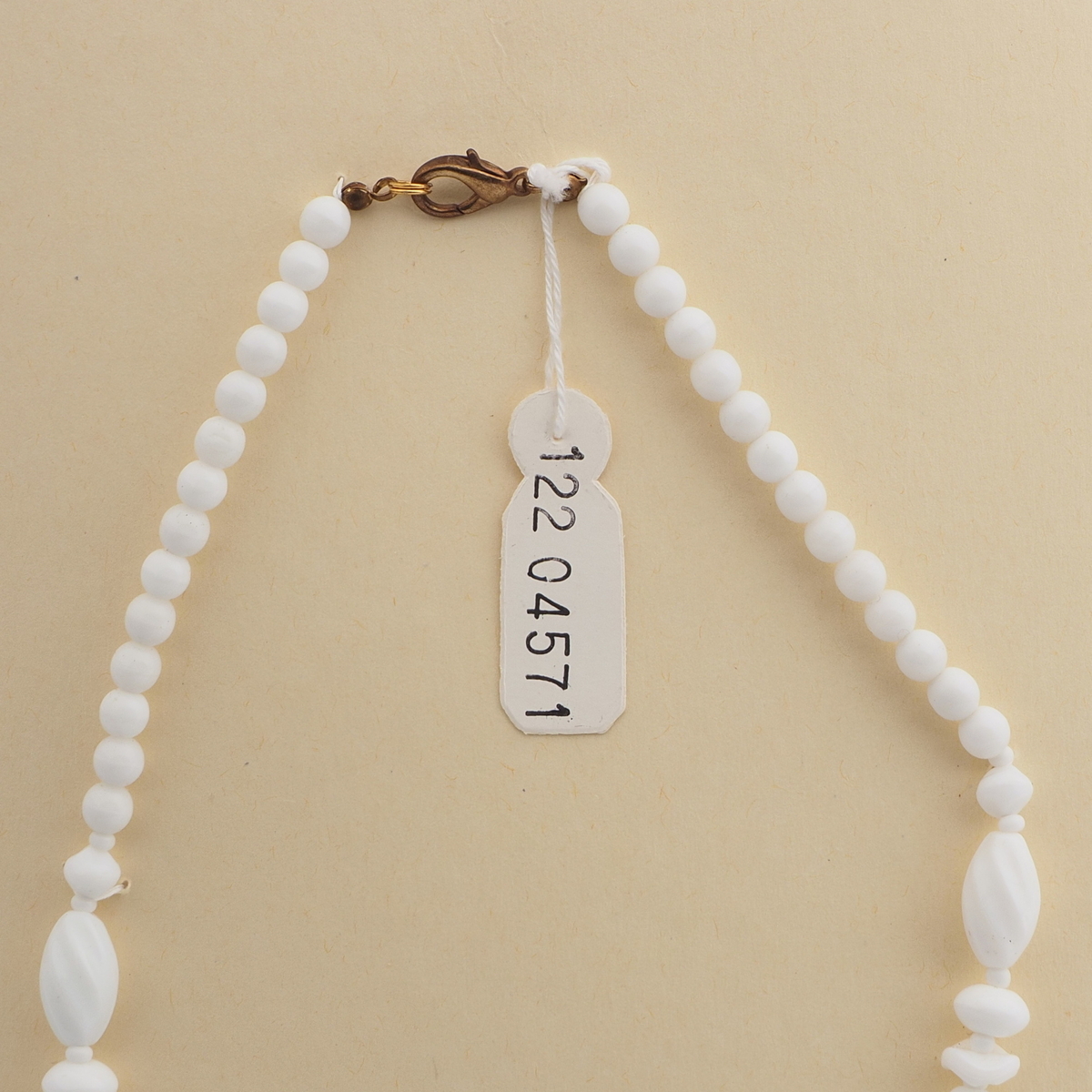 Vintage Czech necklace white rondelle twist oval glass beads 