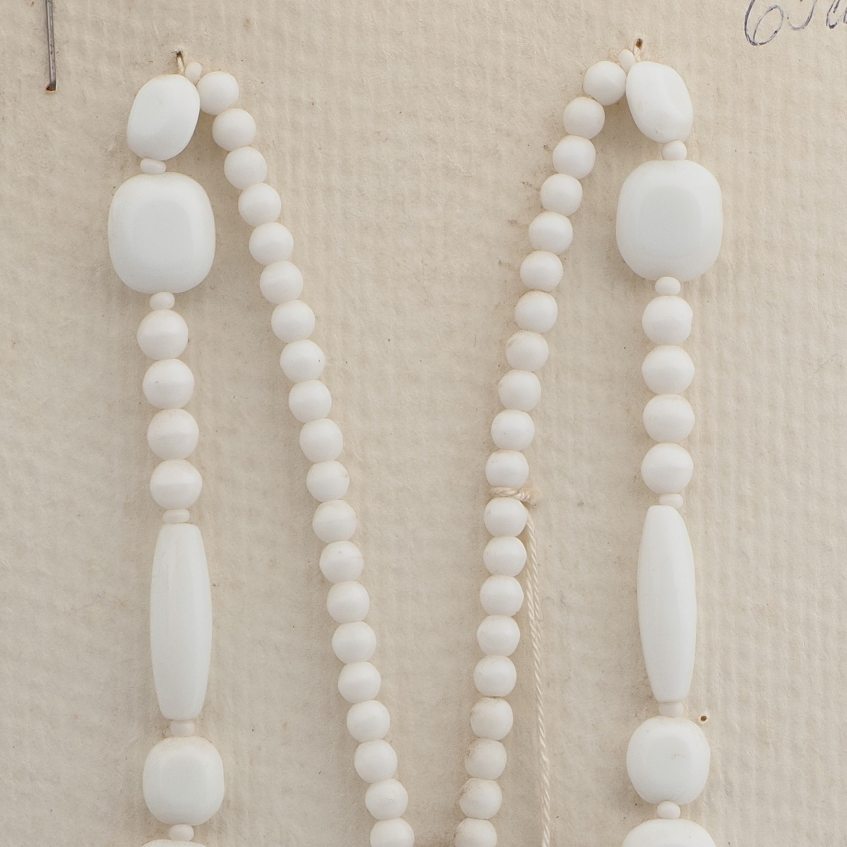 Vintage Czech necklace white oval round glass beads 25"