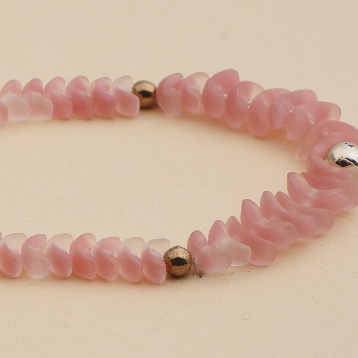 Vintage Czech necklace pink frost bicolor arc glass beads