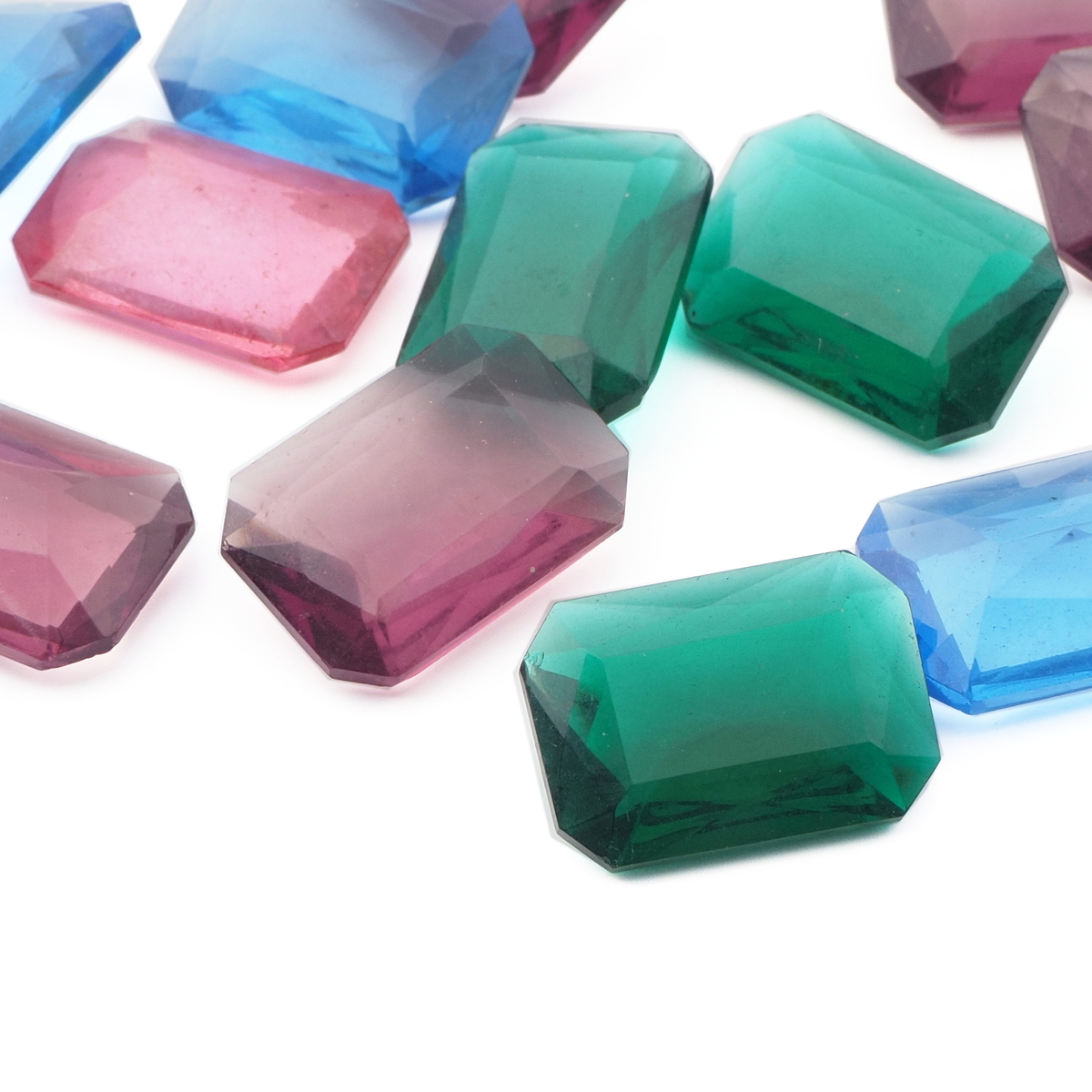 Lot (17) Czech vintage octagon faceted glass rhinestones16x12mm 
