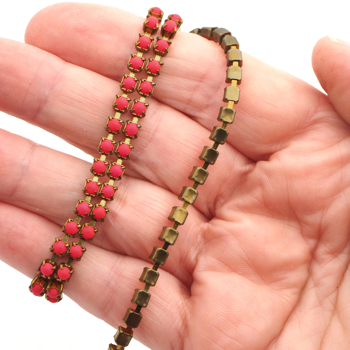 Pink UV glow fluorescent pearl cup chain raw brass jewelry Preciosa SS12, 1 meter