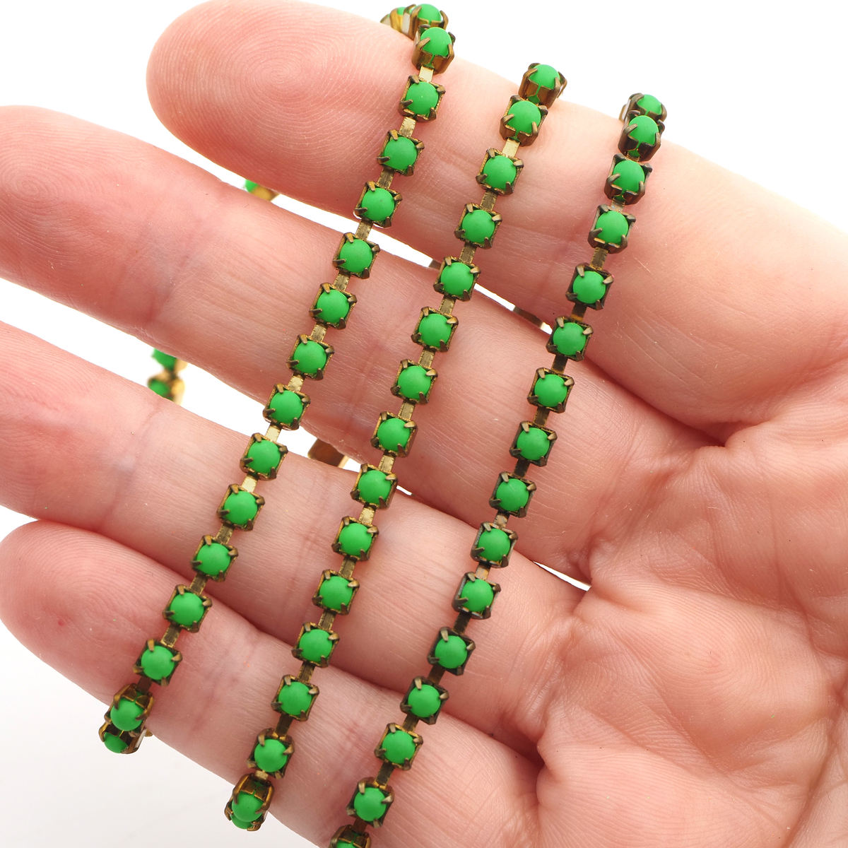 Green UV glow fluorescent pearl cup chain raw brass jewelry Preciosa SS12, 1 meter