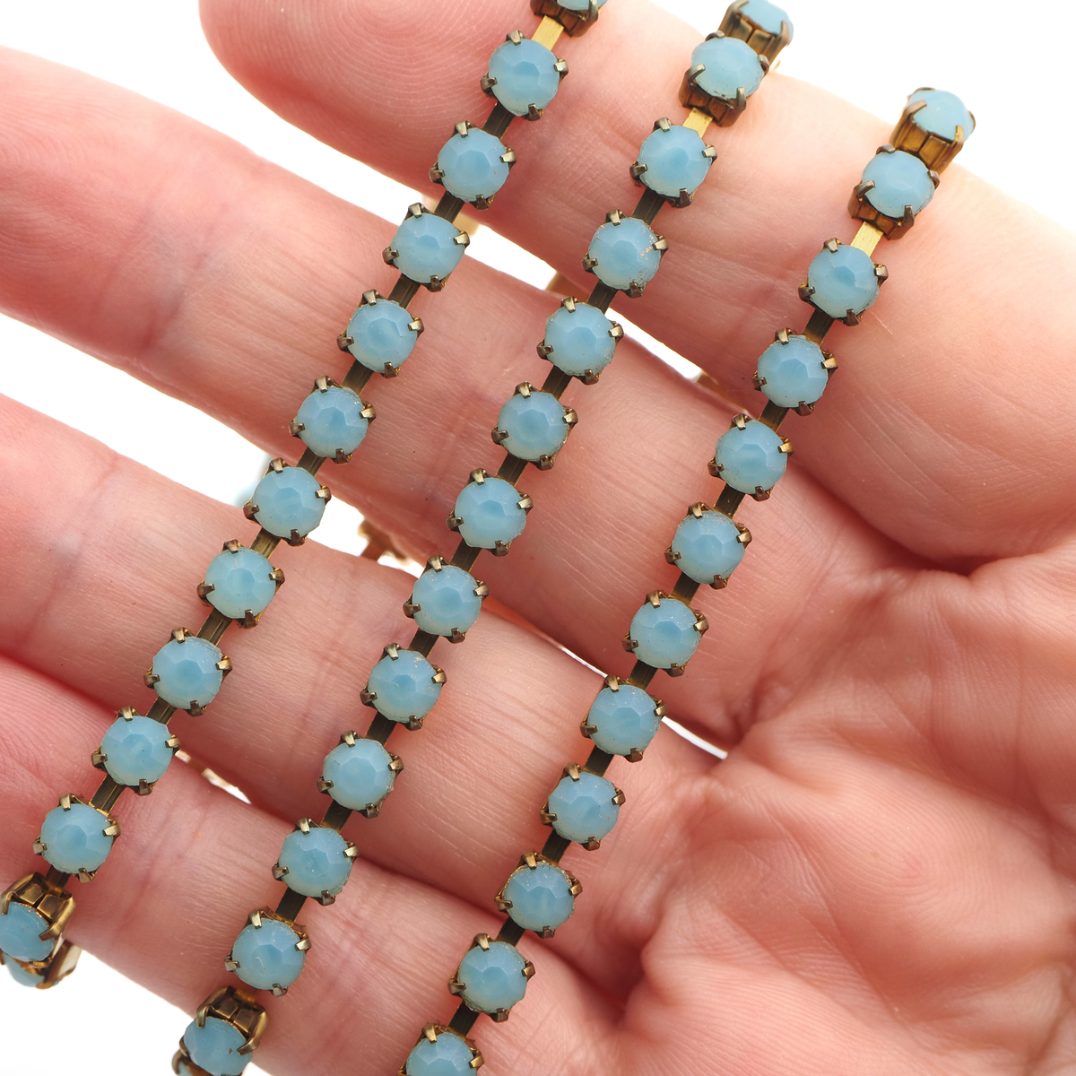 Blue aqua opaline ex brill. Chaton Rhinestone cup chain srae brass jewelry Preciosa ss18, 1 meter