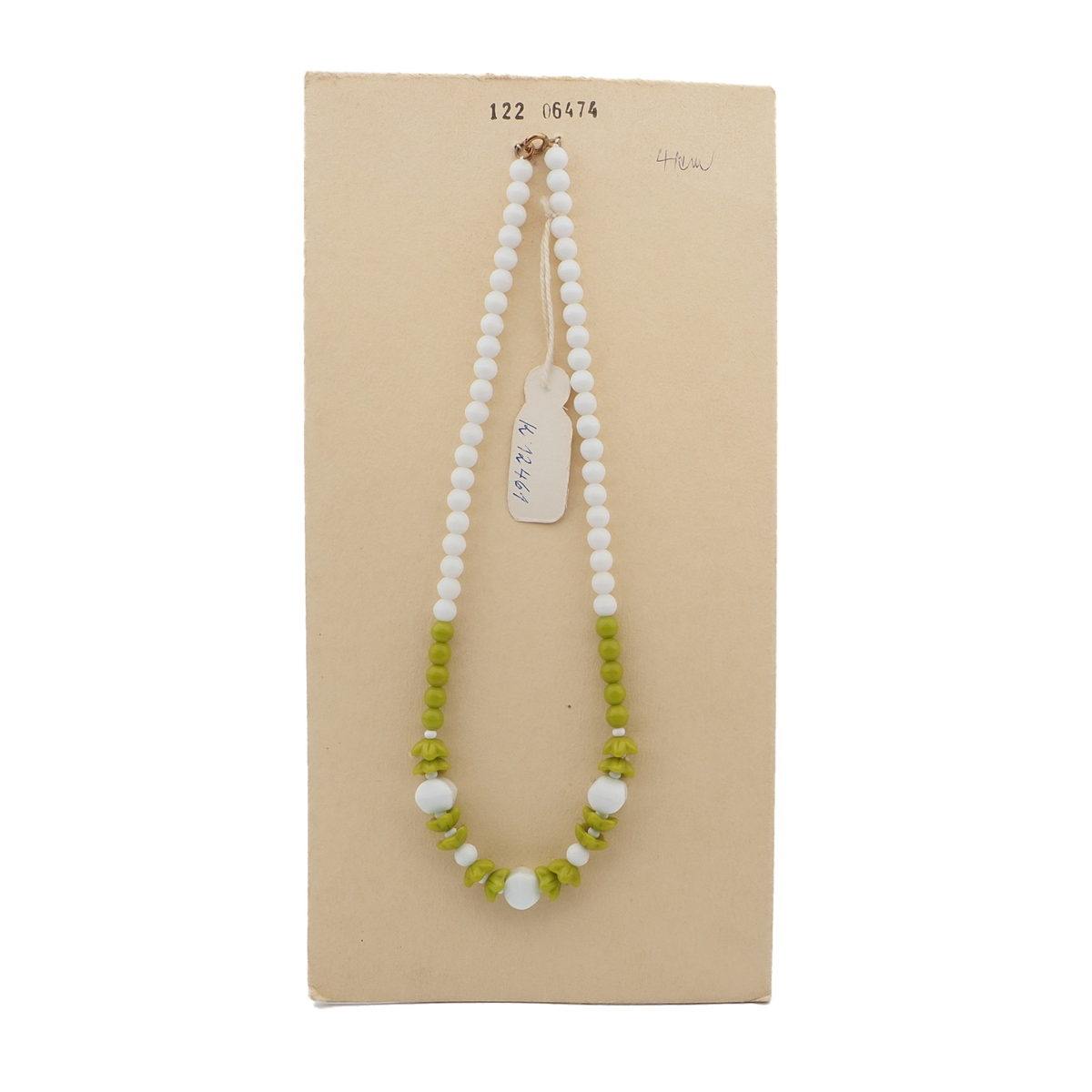 Vintage Czech necklace green white round flower glass beads 