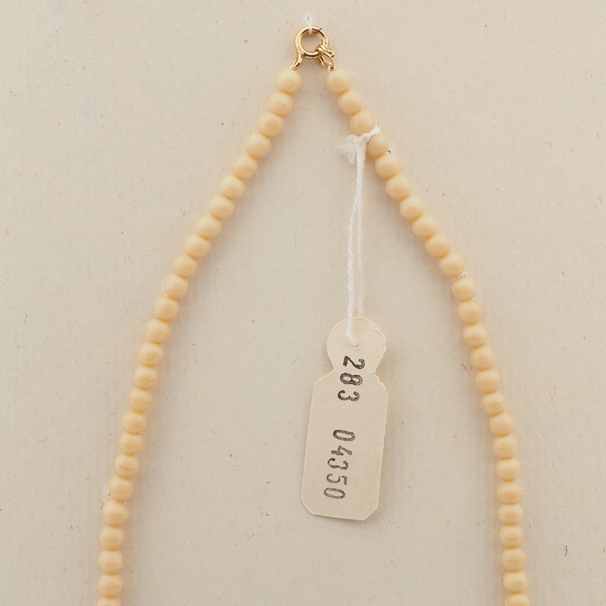 Vintage Czech necklace beige feather marble lampwork glass beads 