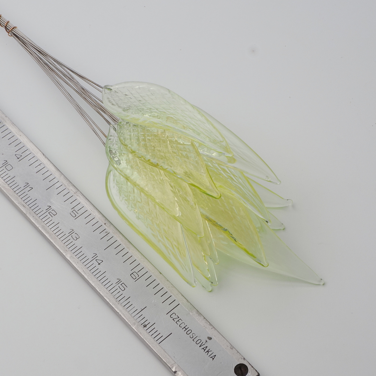 Czech lampwork uranium glass flower leaf headpin bead (1 bead)