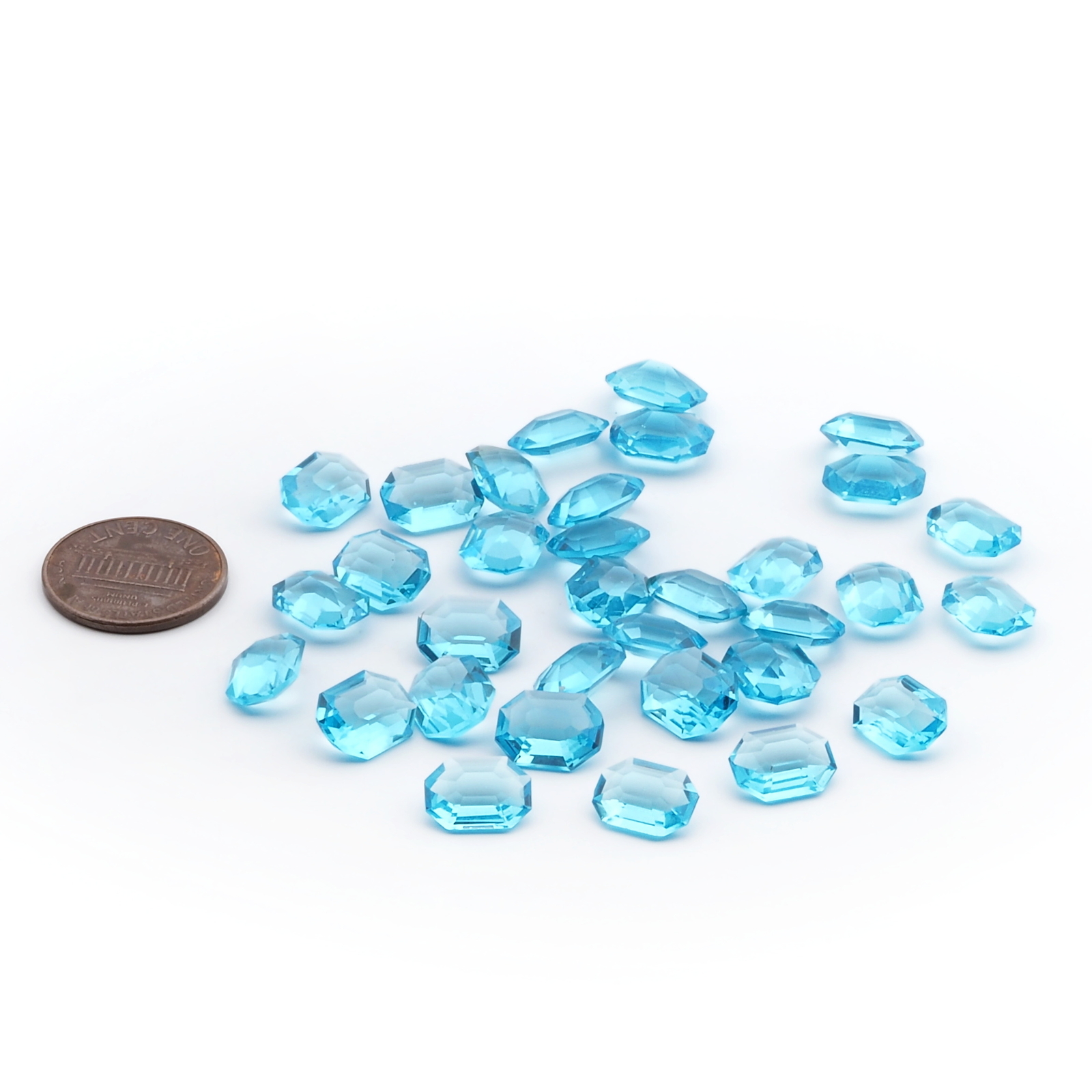 Lot (33) Czech vintage octagon faceted blue glass rhinestones 10x8mm