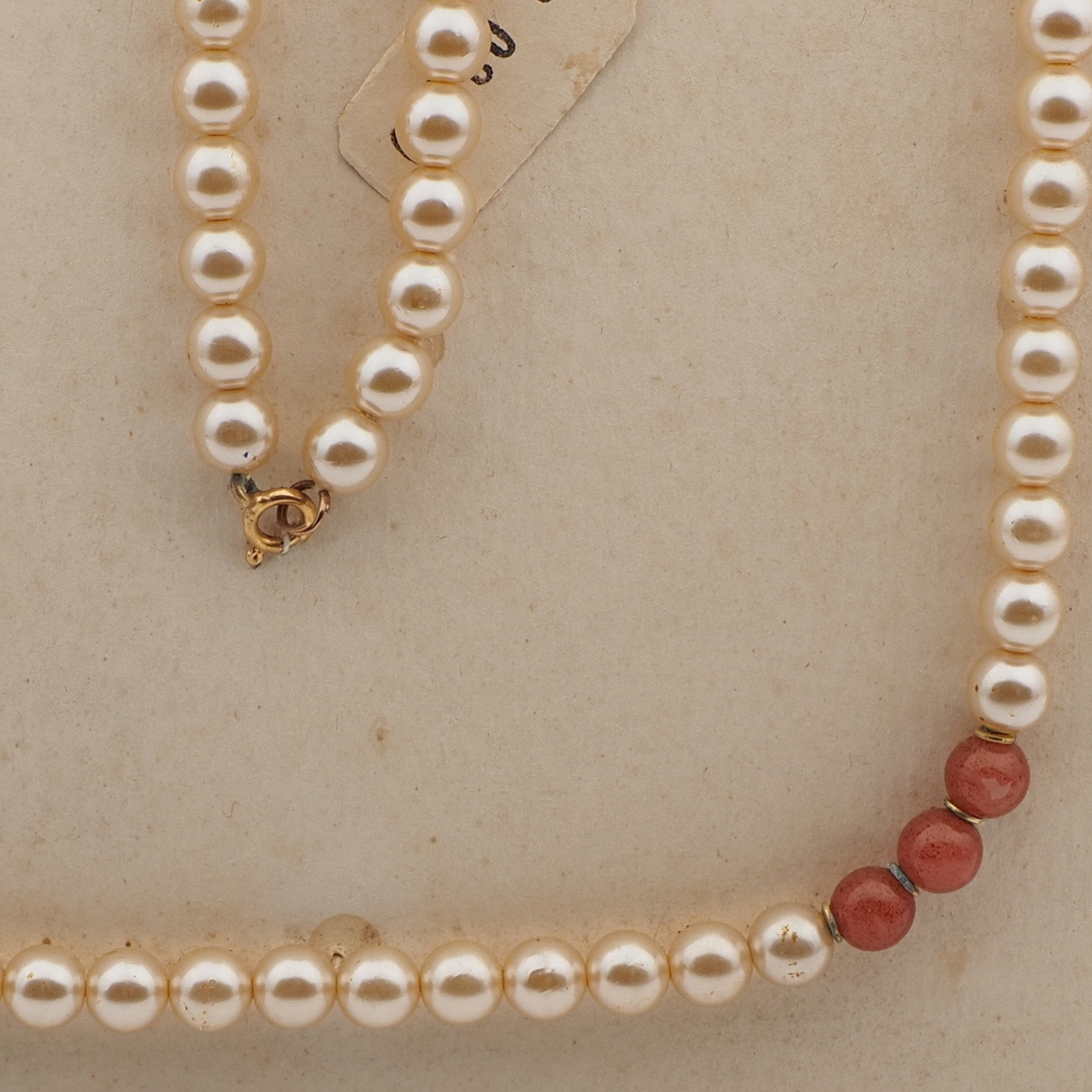 Vintage Czech necklace pearl pink opaline spatter glass beads 
