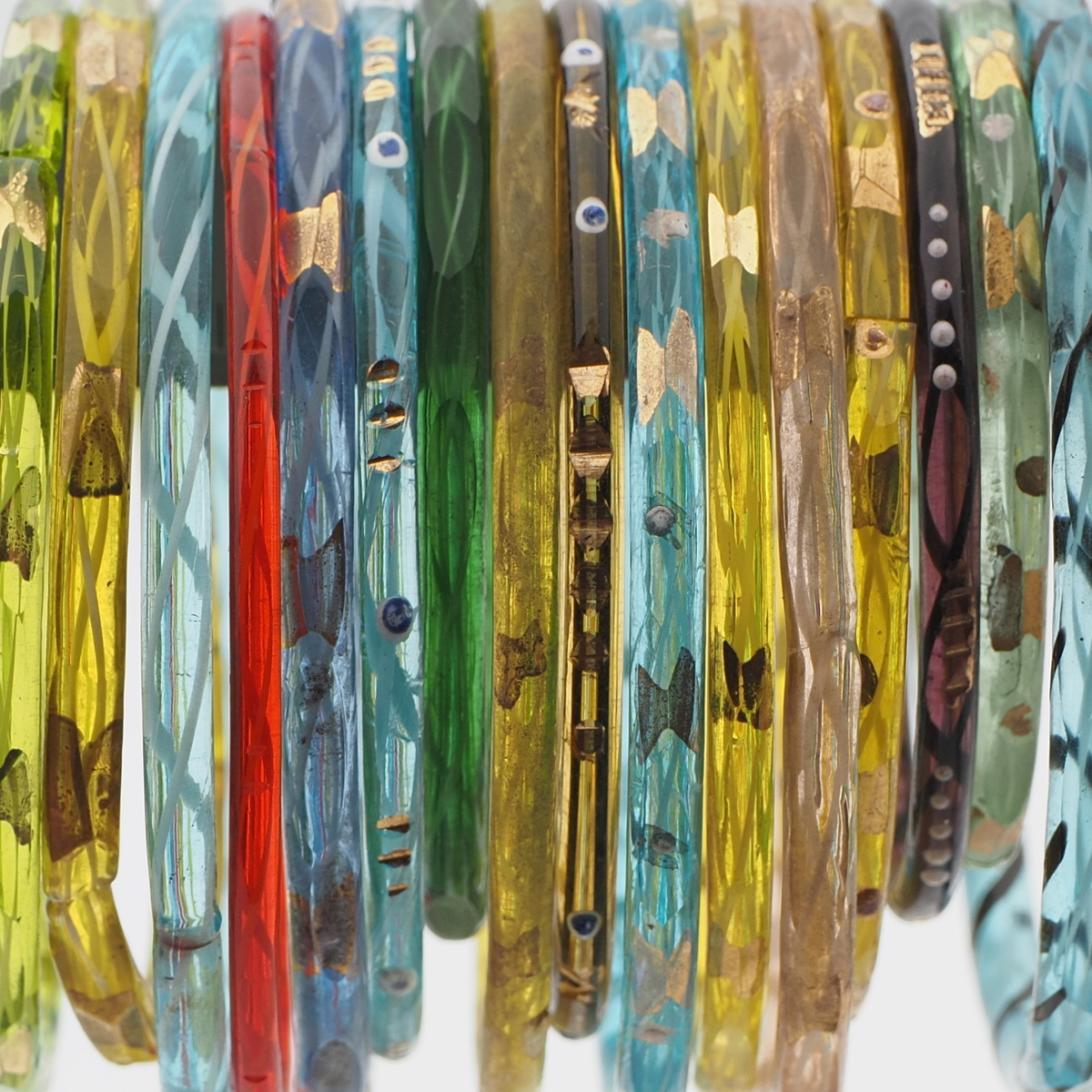 Multicolor glass bangles hotsell
