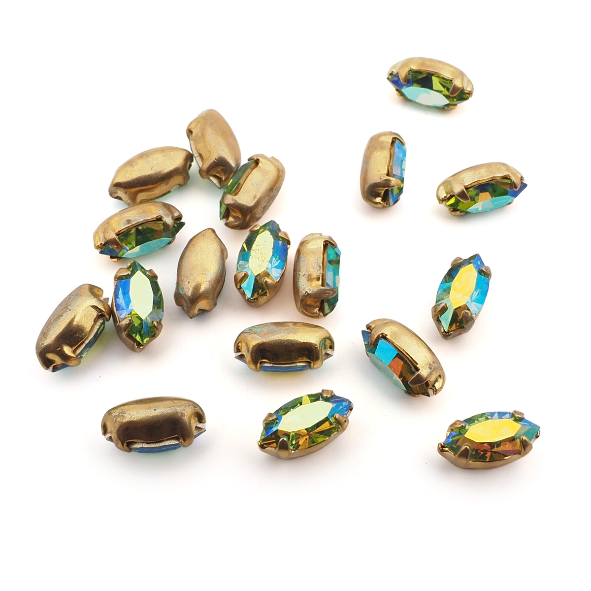 Peridot AB glue soldering Navette 10x5 mm lot 18 pcs vintage faceted rhinestones Preciosa fancy chaton stones