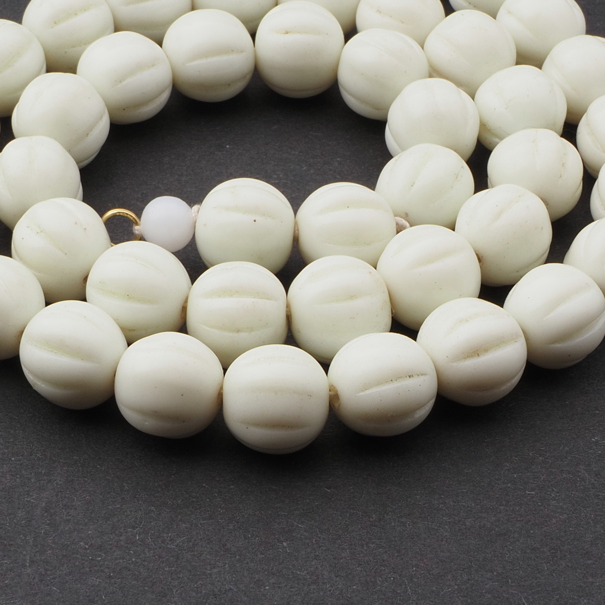 Vintage Czech necklace 43 uranium melon glass beads