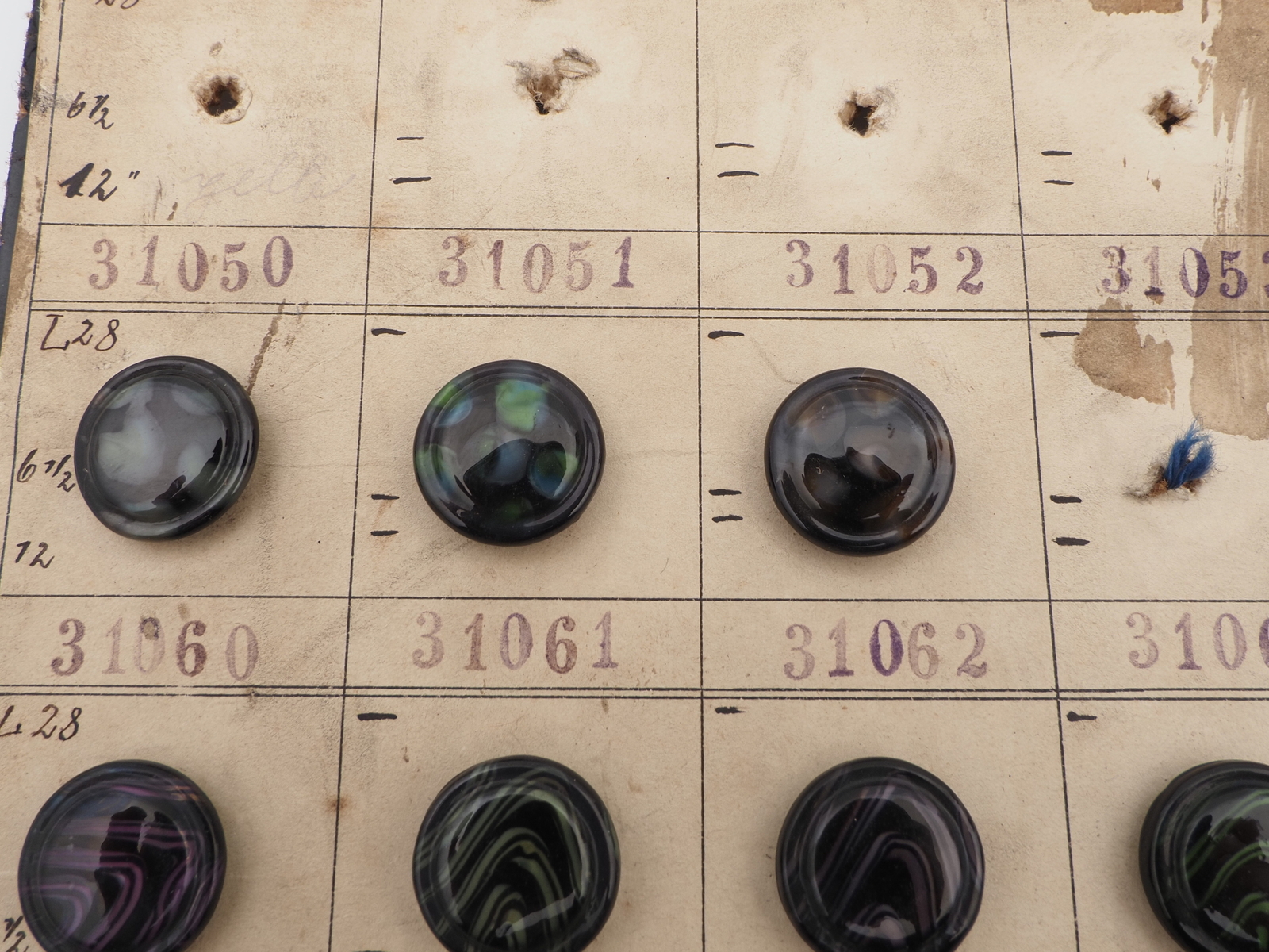 1919 Sample card (123) Czech antique glass buttons rosette shank