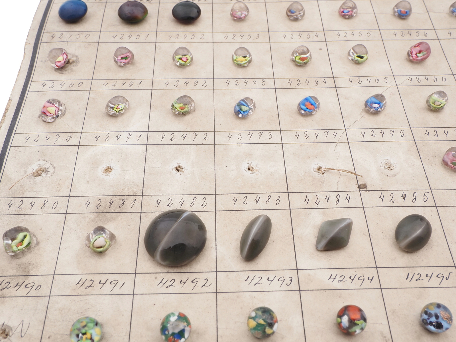 Sample card (121) Czech antique glass buttons bicolor paperweight moonglow