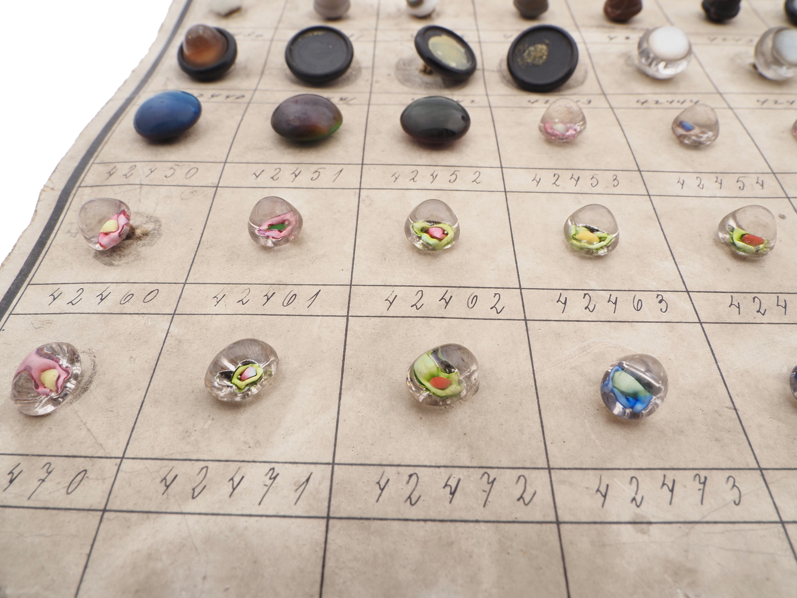 Sample card (121) Czech antique glass buttons bicolor paperweight moonglow