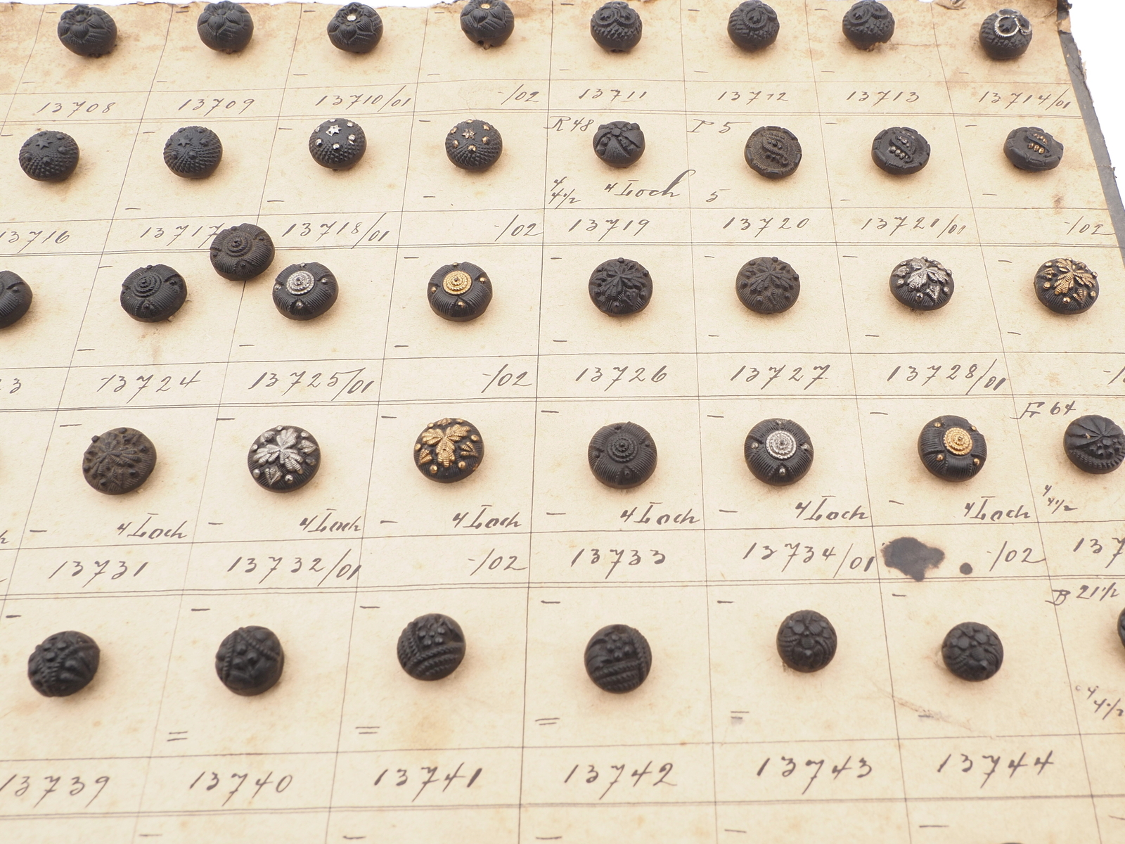 Sample card (138) Czech antique dimi glass buttons 