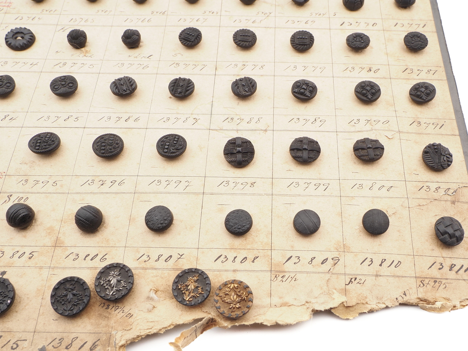 Sample card (138) Czech antique dimi glass buttons 