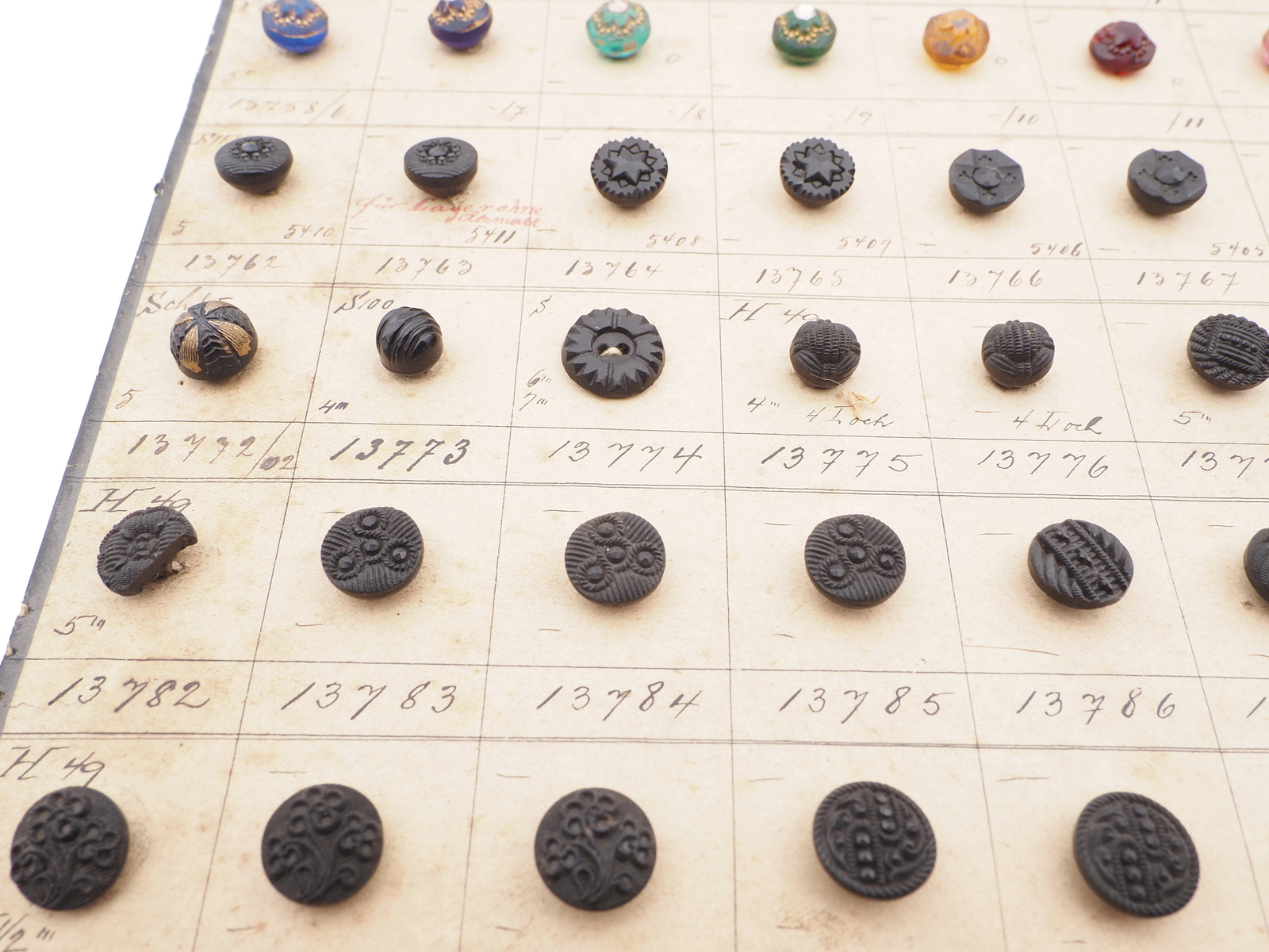 Sample card (138) Czech antique dimi glass buttons 