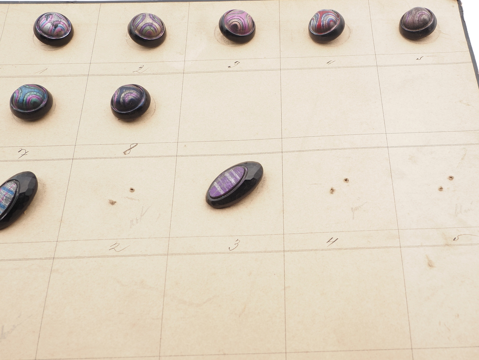 Sample card (32) Czech antique glass buttons fabric effect black