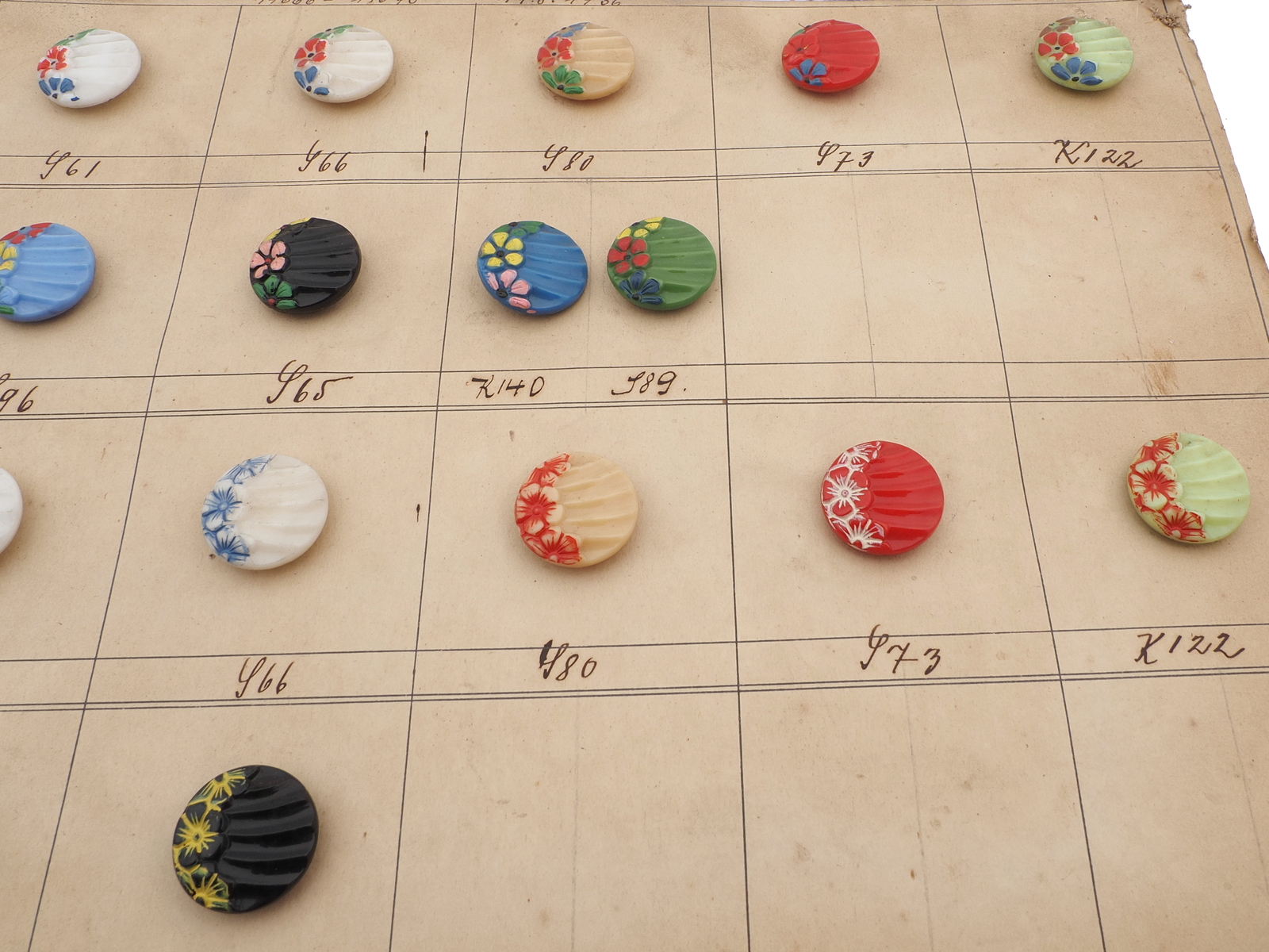 1936 Sample card (39) Czech antique glass buttons geometric floral Deco