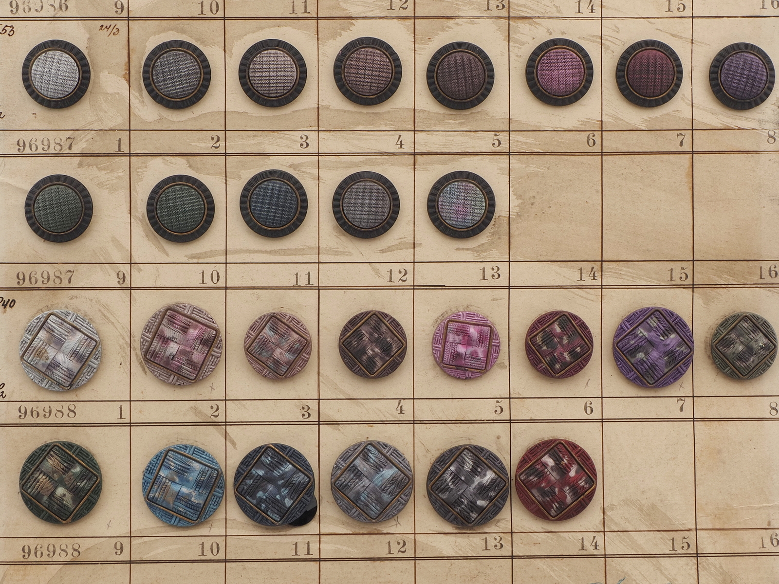 1911 Sample card (43) Czech antique glass buttons fabric effect black
