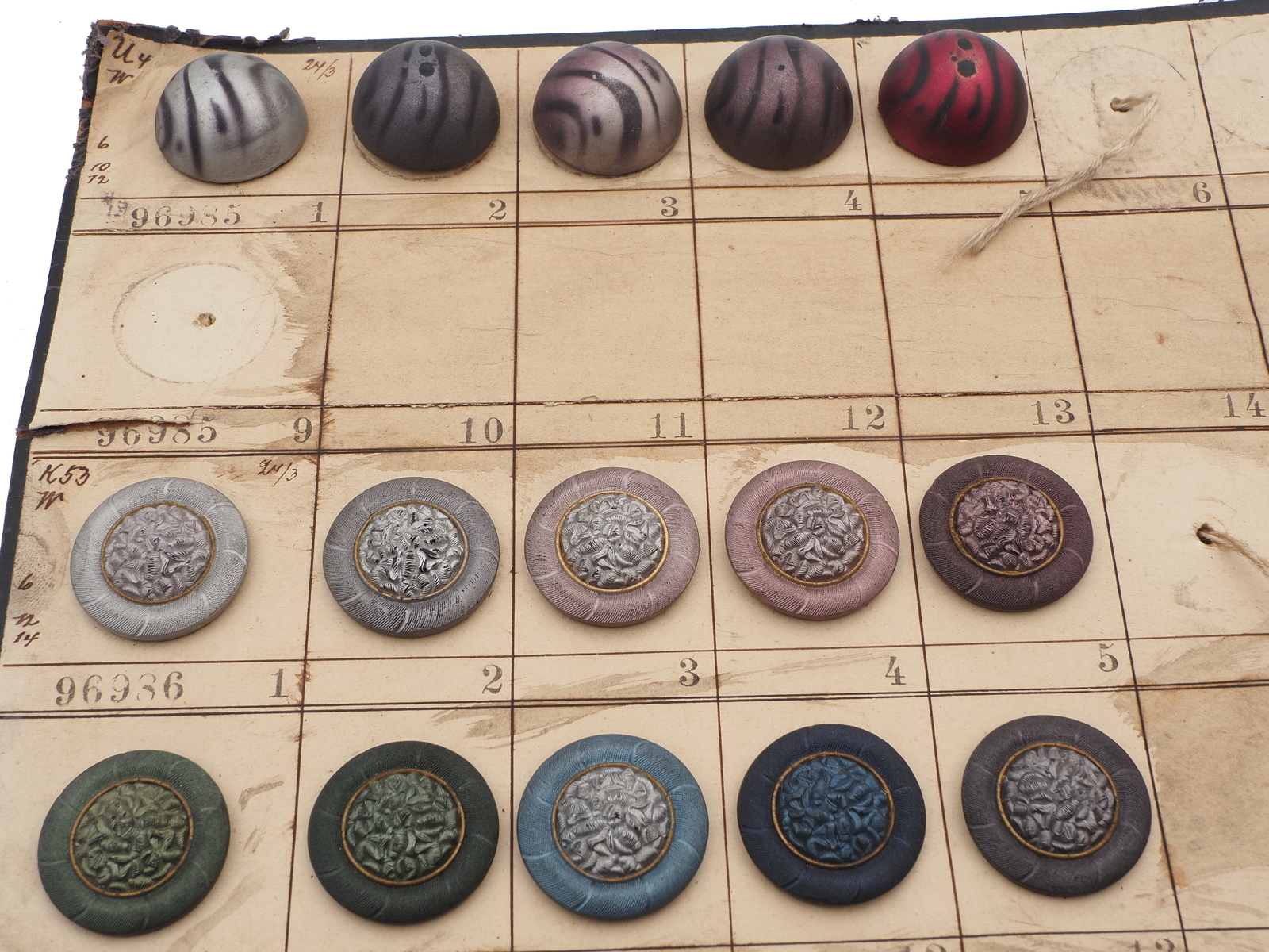 1911 Sample card (43) Czech antique glass buttons fabric effect black