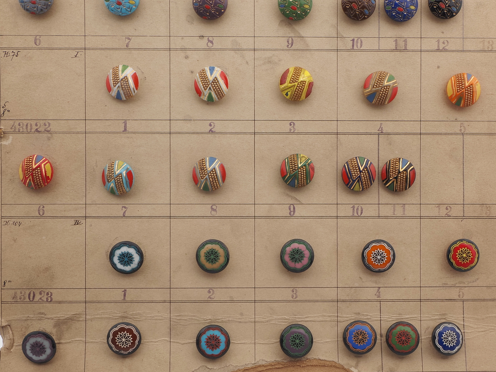 1926 Sample card (43) Czech antique glass buttons geometric floral Deco