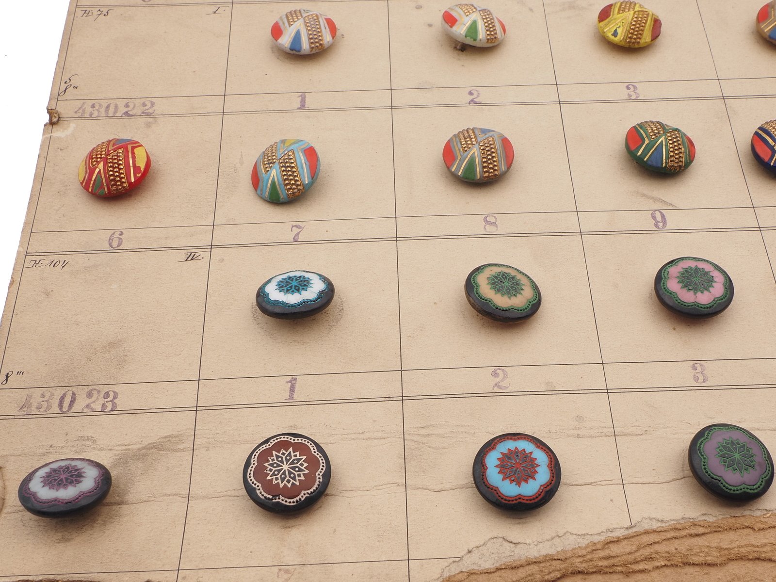 1926 Sample card (43) Czech antique glass buttons geometric floral Deco