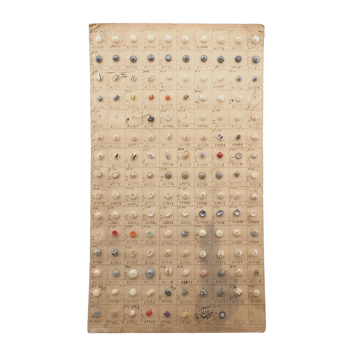 1915 Sample card (142) Czech antique glass buttons hand painted pearl dimi