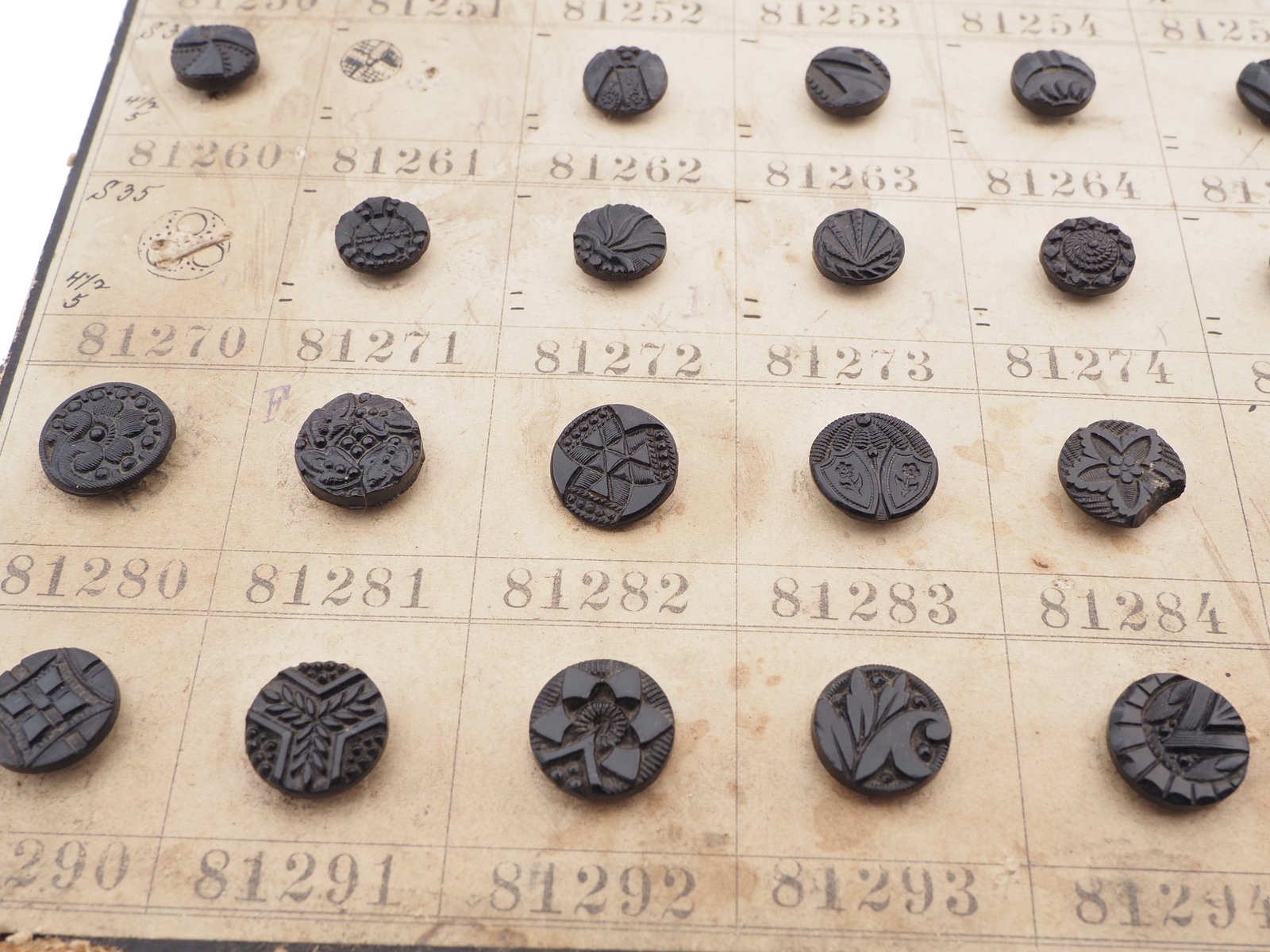 Sample card (143) Czech antique black glass buttons