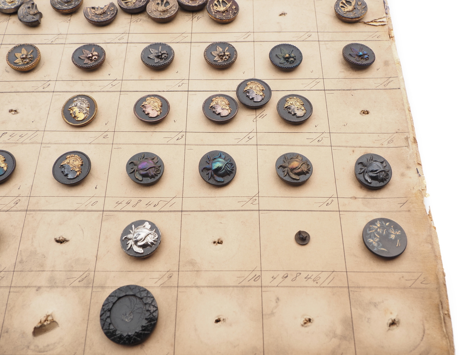 Sample card (94) Czech antique glass buttons duck bird dog Roman flower