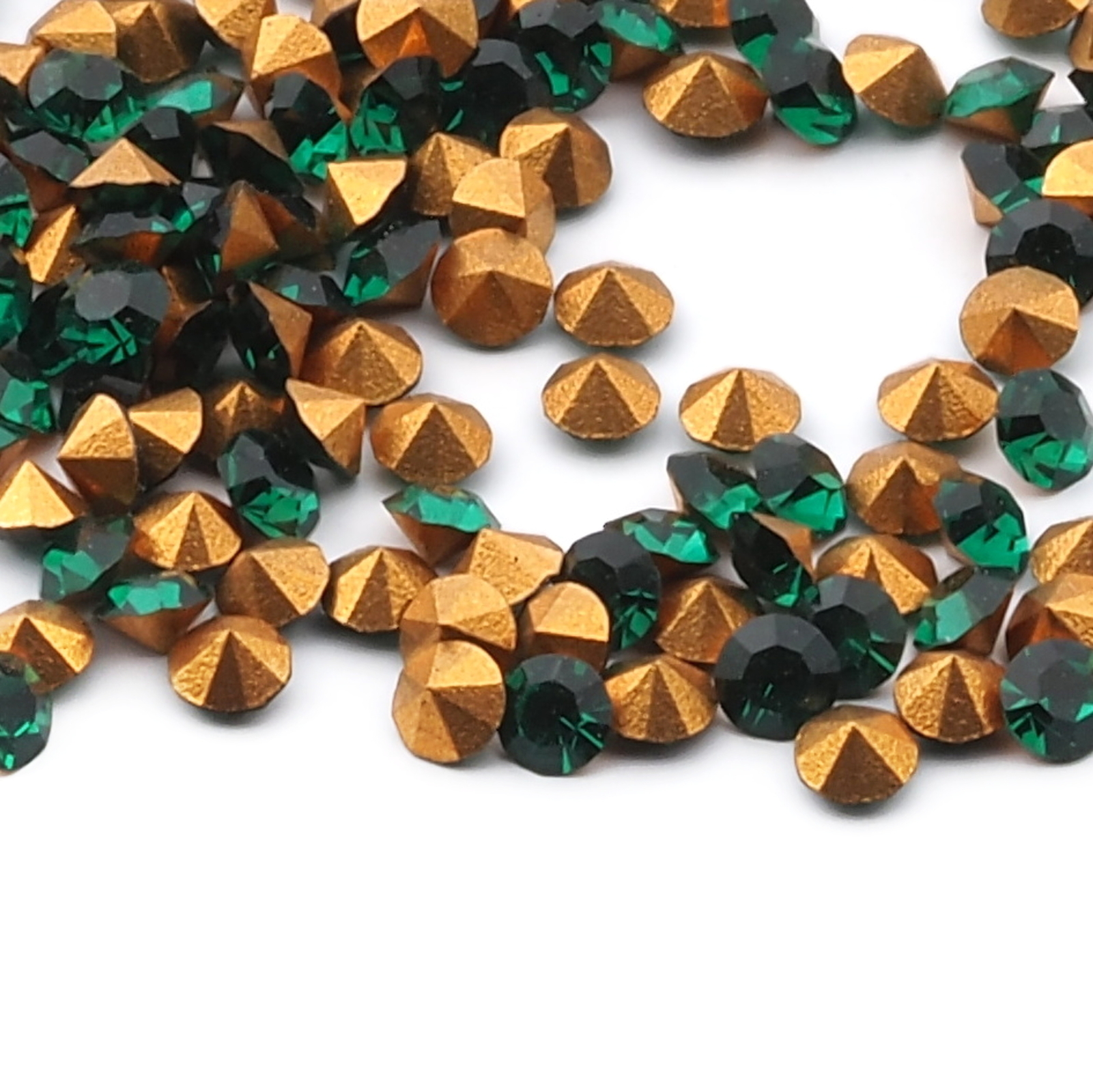 Lot (350) Czech vintage foiled round faceted green glass rhinestones 2mm