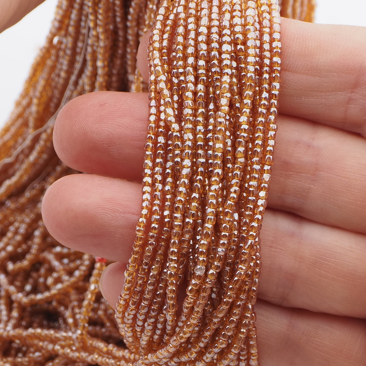 Master Hank Topaz fire polished lustre faceted cut seed glass beads 12/0 Vintage Czech