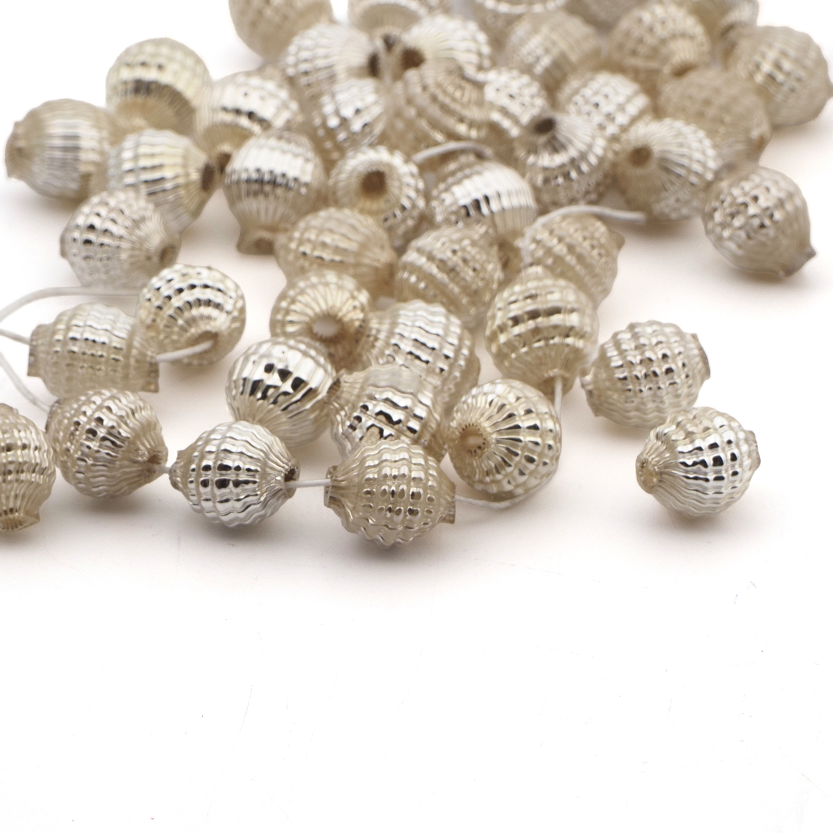 Czech vintage ribbed Christmas blown hollow silver round glass beads 49pcs 10mm