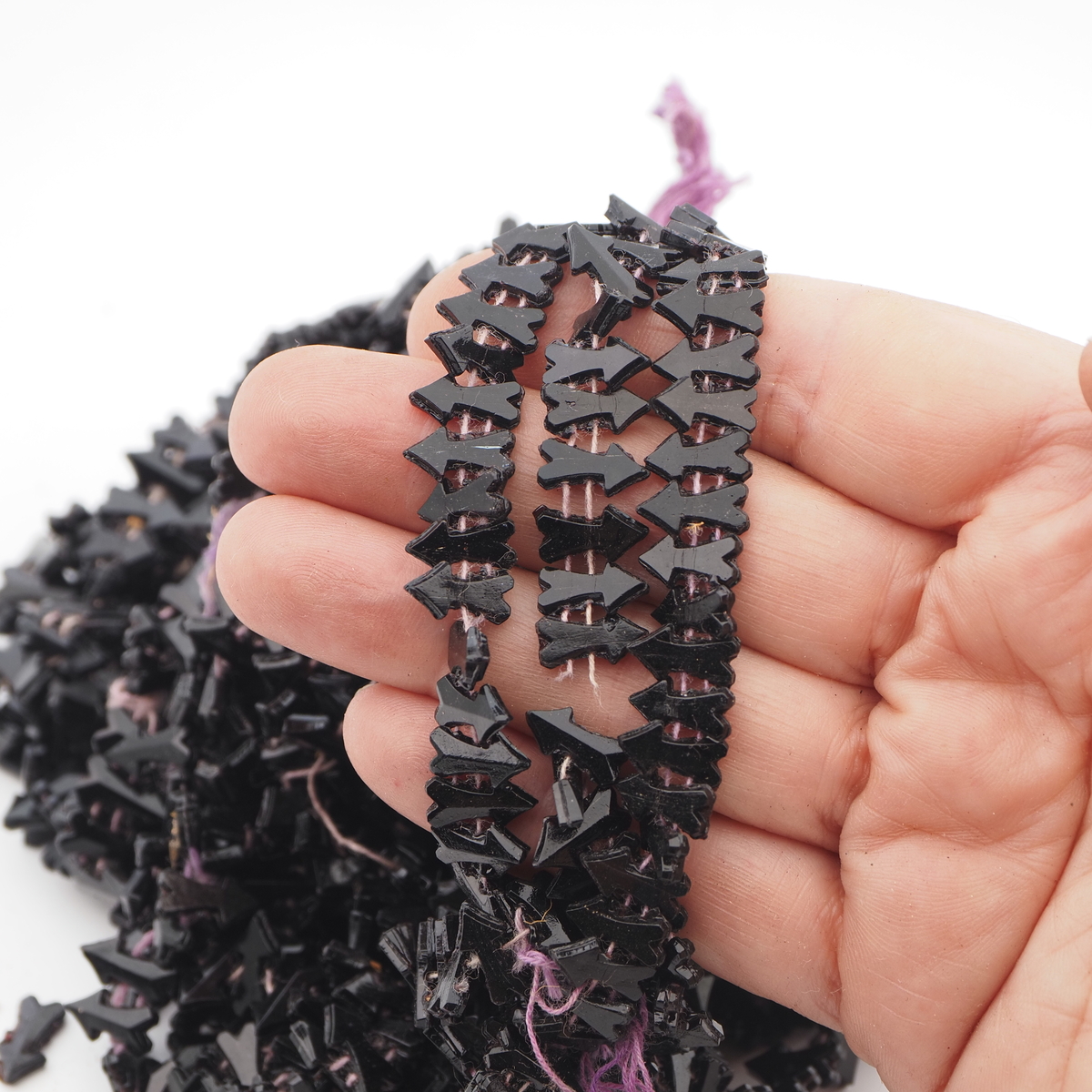 Victorian Antique faceted Black arrow shape flat back glass beads Master Hank 11.5 mm 245g 